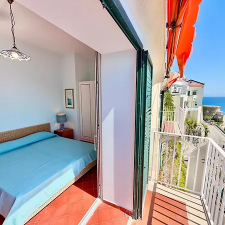 La Meraviglia Of Holiday home *